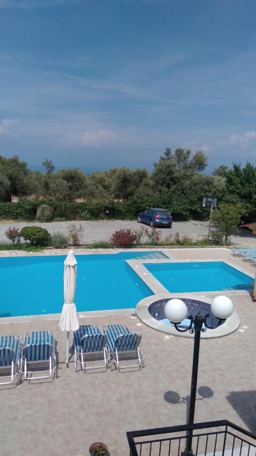 Tsoukaládhes Amarandos Studios With Swimming Pool By Imagine Lefkada المظهر الخارجي الصورة